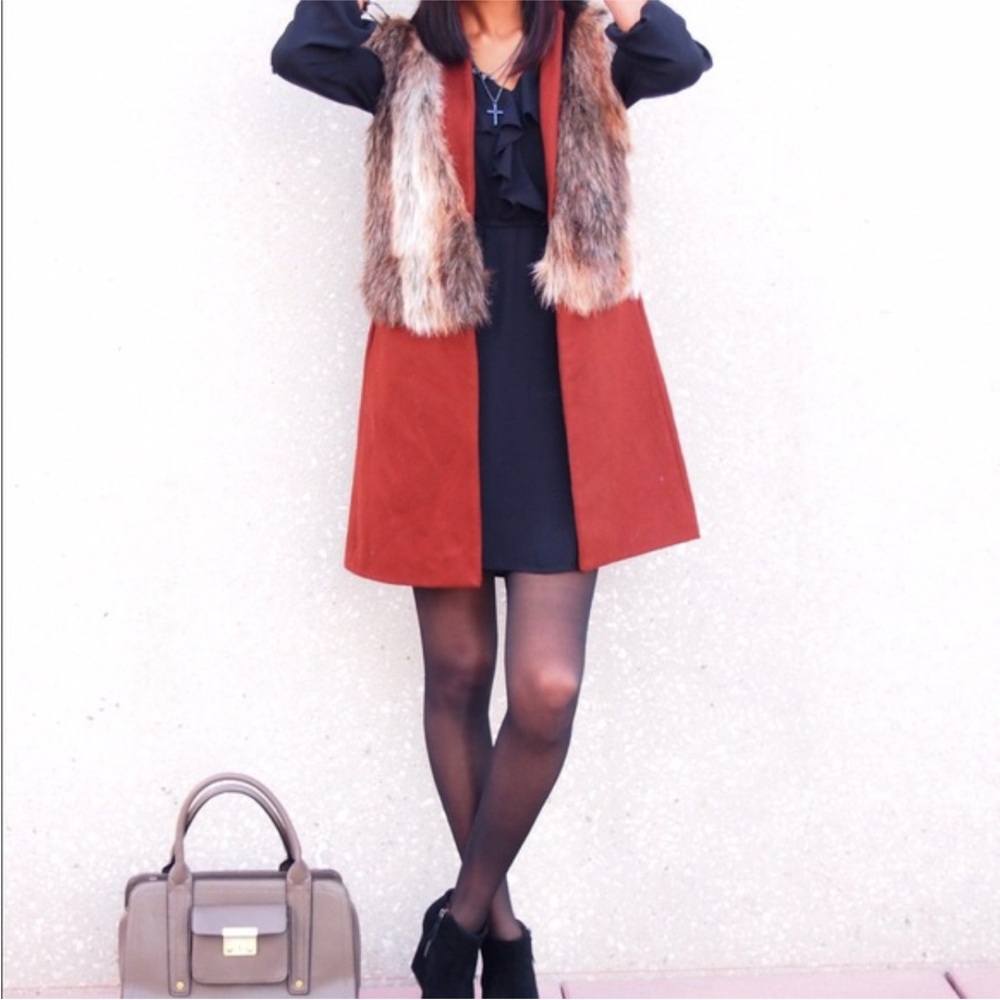 Zara Faux Fur Wool Cashmere Blend Waistcoast Vest Long Burgundy Rust size Medium